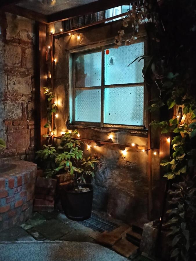 Historical Townhouse In City Center Tainan Exterior foto